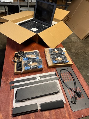 Viki rack mount kvm - mount, port